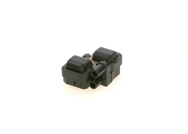 BOSCH BOBINA DE ENCENDIDO - 221503035