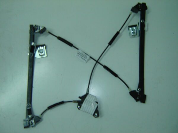 VOLKSWAGEN POLO 2002 2009 ELEVALUNAS ELECTRICO FRONTAL DERECHO 2P ( CON CONF ) SIN MOTOR