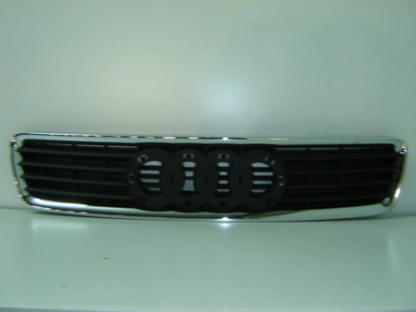 AUDI A4 1999 2000 REJILLA COMPLETA