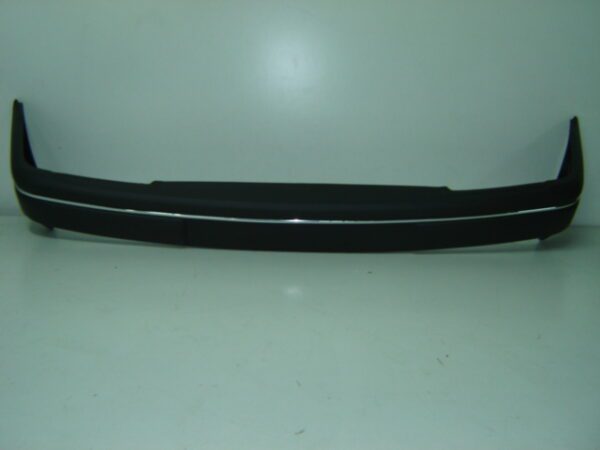 FORD FIESTA 1989 PARAGOLPES FRONTAL MOLDURA C