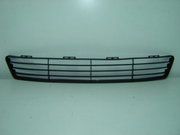 FORD FIESTA 2002 REJILLA CENTRAL PARAGOLPES