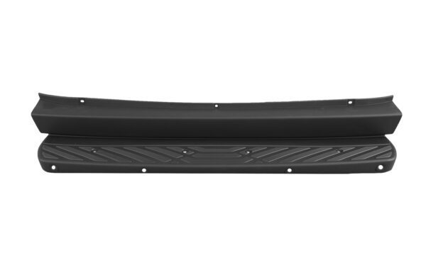 MERCEDES SPRINTER/CRAFTER 06 ESTRIBO CENTRAL PARAGOLPE TRAS C/HUECO SENSOR