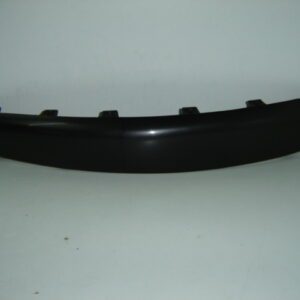 PEUGEOT 307 2001 MOLDURA PARAGOLPES FRONTAL IZQUIERDO NEGRO
