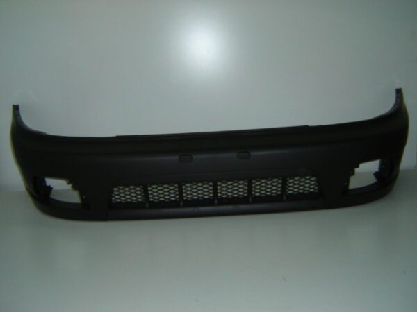 DAEWOO LANOS 2001 PARAGOLPES FRONTAL NEGRO