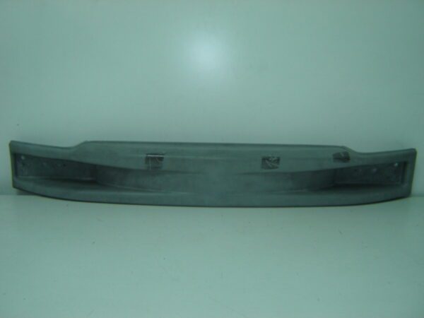 MAZDA 323 1995 REFUERZO PARAGOLPES FRONTAL