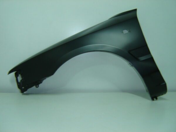 MAZDA 323 H-B 1990 ALETA FRONTAL IZQUIERDO QUIERDO