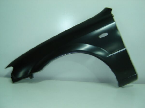 MAZDA 323 2001 2003 ALETA FRONTAL IZQUIERDO QUIERDO