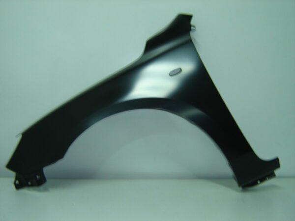 MAZDA 3 H-B 2004 ALETA FRONTAL IZQUIERDO QUIERDO
