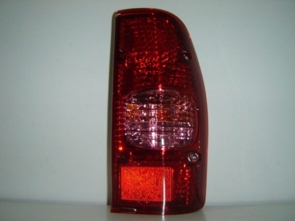 MAZDA B2500 2002 PILOTO TRASERO DERECHO CX ME