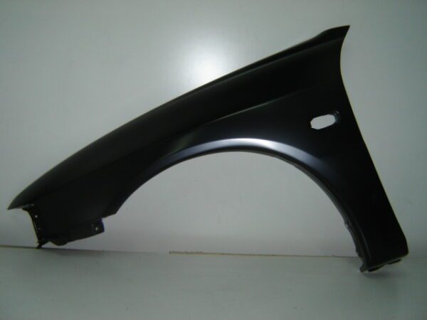 MITSU LANCER 1996 ALETA FRONTAL IZQUIERDO QUIERDO