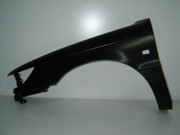MITSU LANCER 1989 ALETA FRONTAL IZQUIERDO QUIERDO