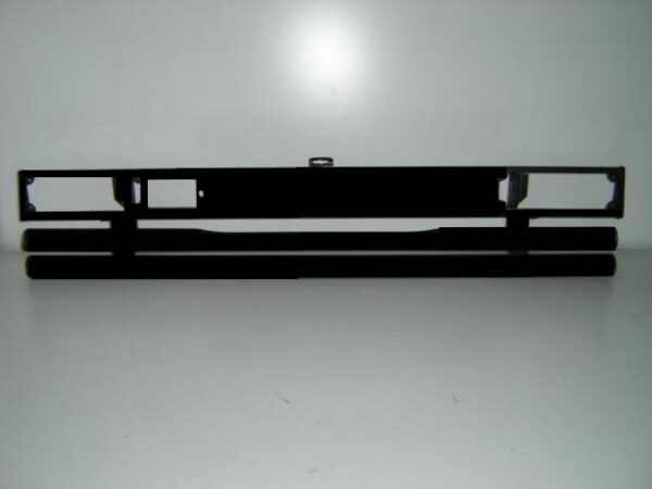 NISSAN D22 1998 CENTRO PARAGOLPES TRASERO CX MADEI ( TUBO +SOPORTE )
