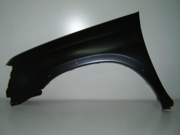 NISSAN D22 1998 ALETA FRONTAL IZQUIERDO 4WD