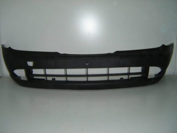NISSAN PRIMERA 2000 PARAGOLPES FRENTE NEGRO