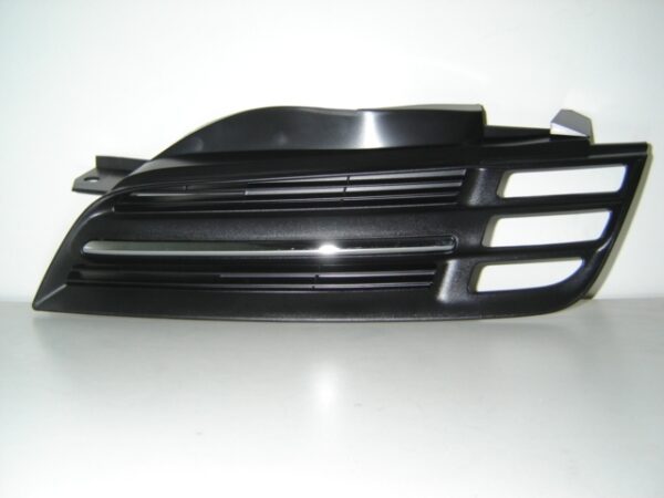 NISSAN MICRA 2002 REJILLA IZQUIERDO ( NEGRO+CROMADO