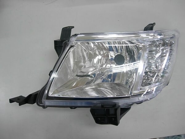 TOYOTA HILUX 2011 FARO IZQUIERDO MAN-ELECTRICO H4