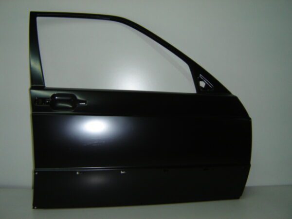 MERCEDES W201 1985 PUERTA FRENTE DCHA