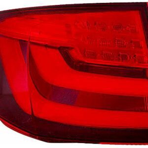 Piloto Trasero Derecho Con Portalámpara  Exterior  LED